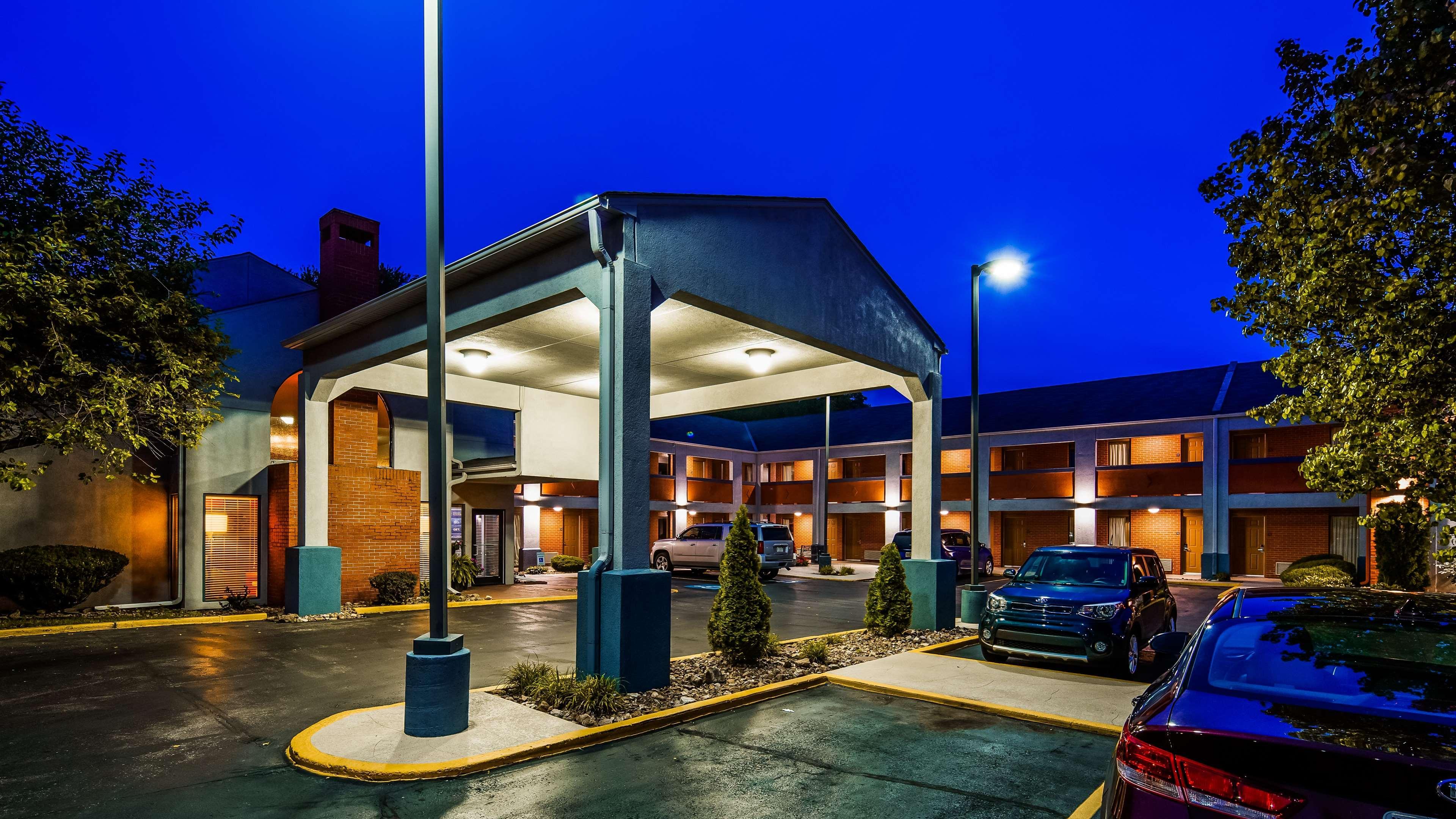 Surestay By Best Western Kansas City Country Inn North Zewnętrze zdjęcie