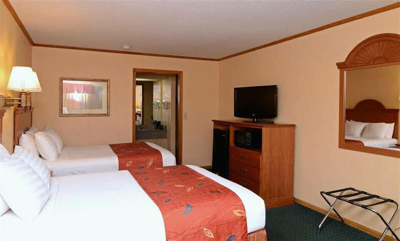 Surestay By Best Western Kansas City Country Inn North Zewnętrze zdjęcie